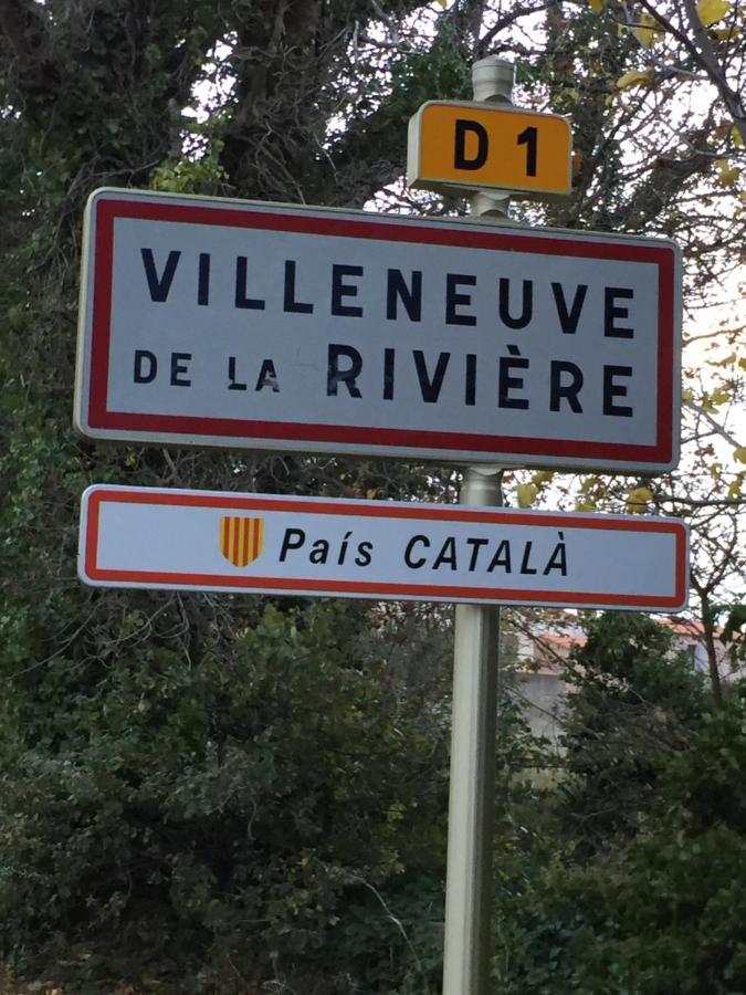 Villeneuve-la-Rivière Chambres Table D'Hotes Carpe Diem מראה חיצוני תמונה