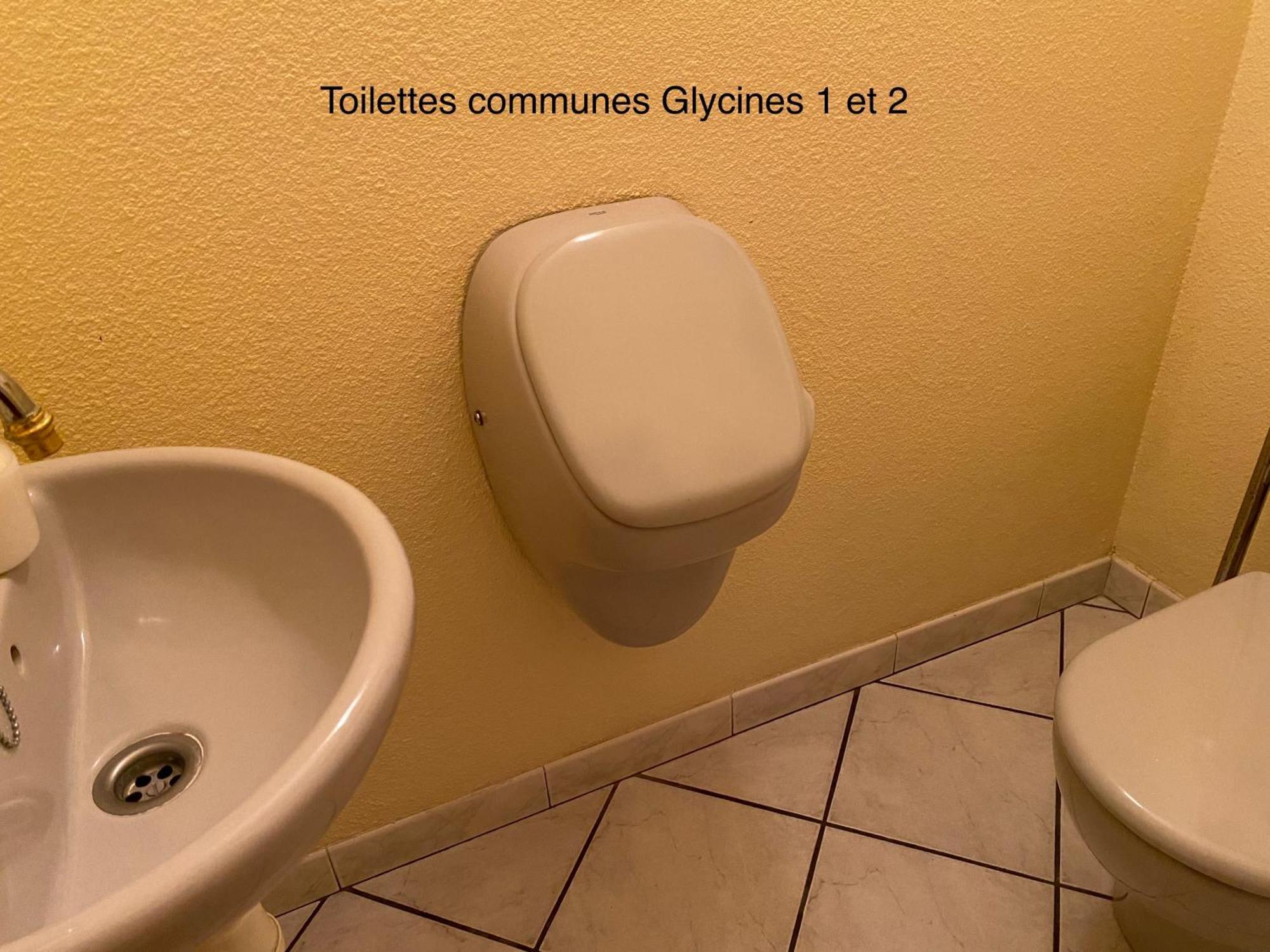 Villeneuve-la-Rivière Chambres Table D'Hotes Carpe Diem מראה חיצוני תמונה